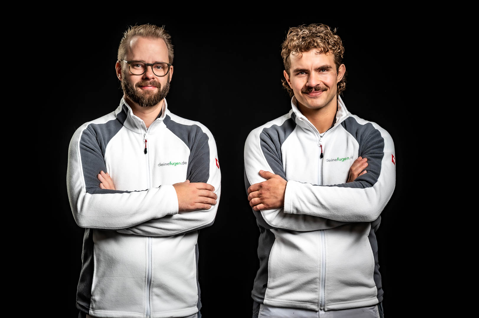 Beide Mitarbeiter gemeinsames Portrait